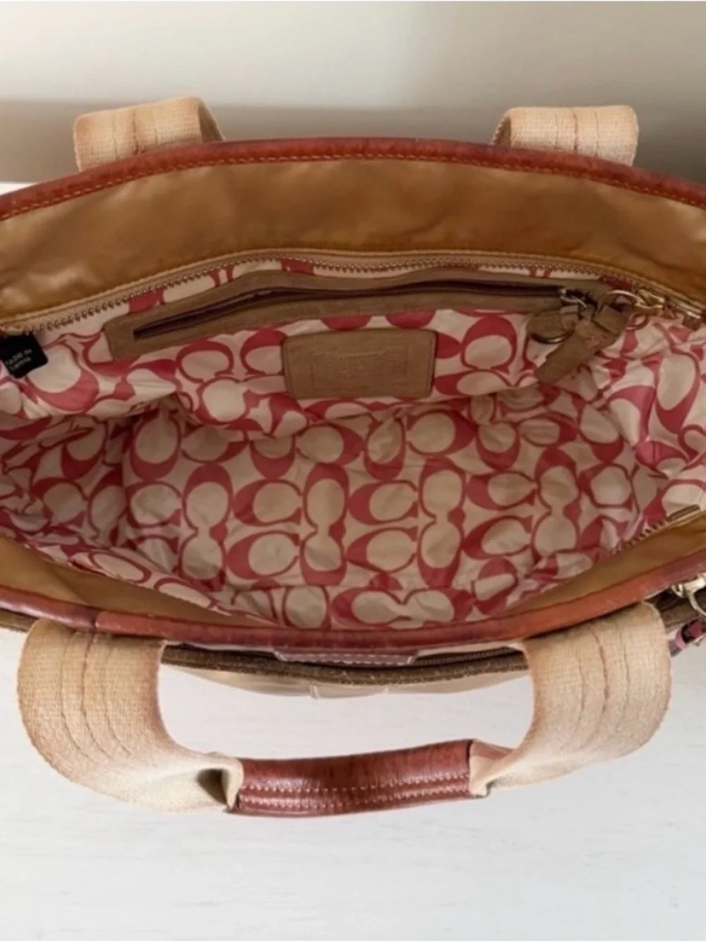 Vintage Y2K Coach Hamptons Champagne Gold Satin & Suede Tote Bag Pink C Lining